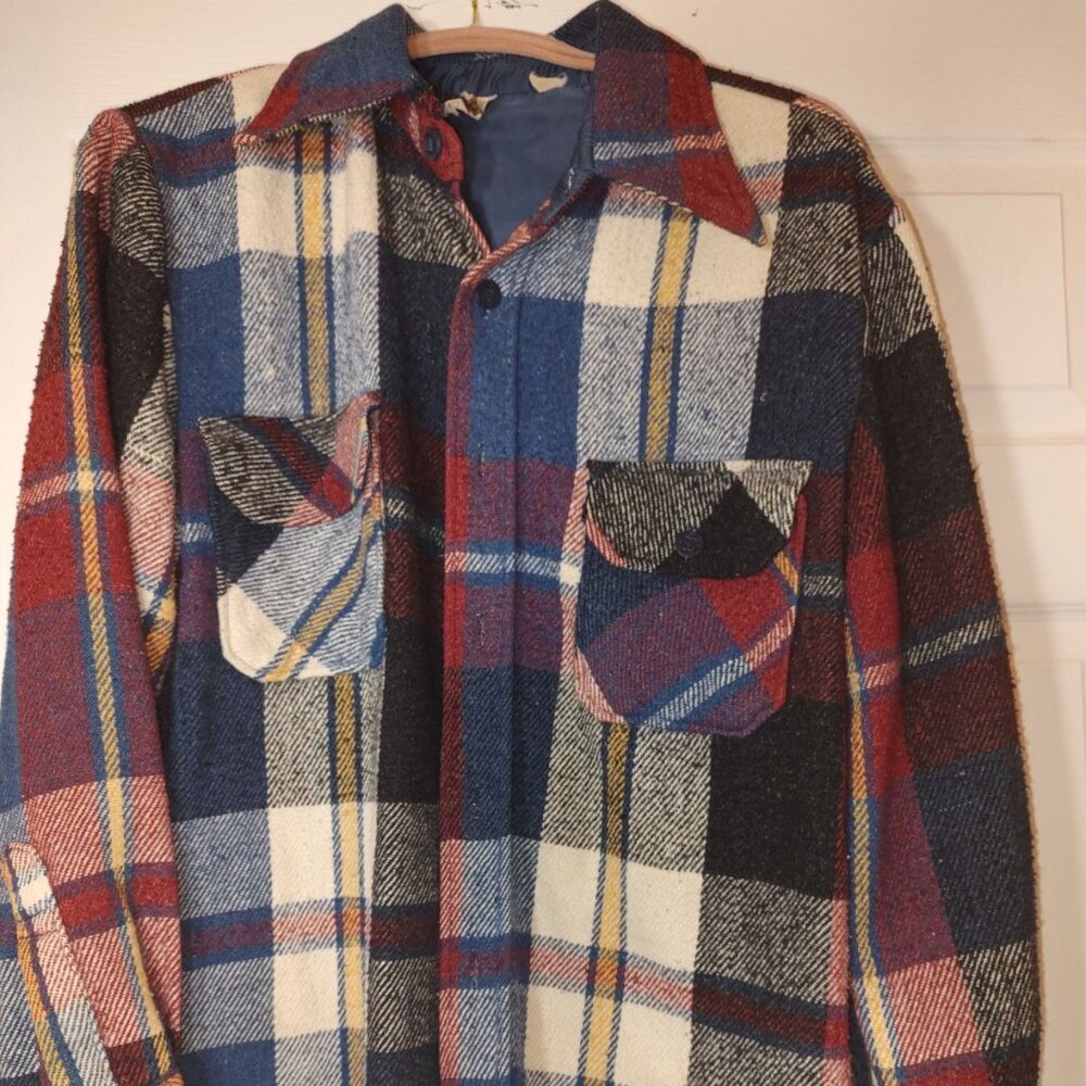 VTG Wool Van Cort Red Plaid Unlined Shacket Sz Large-No Button on Sleeve